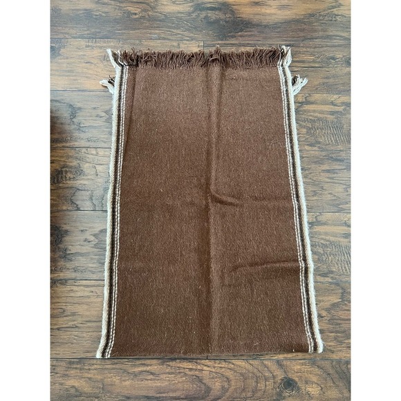 Alpaca Shawl - Picture 3 of 3